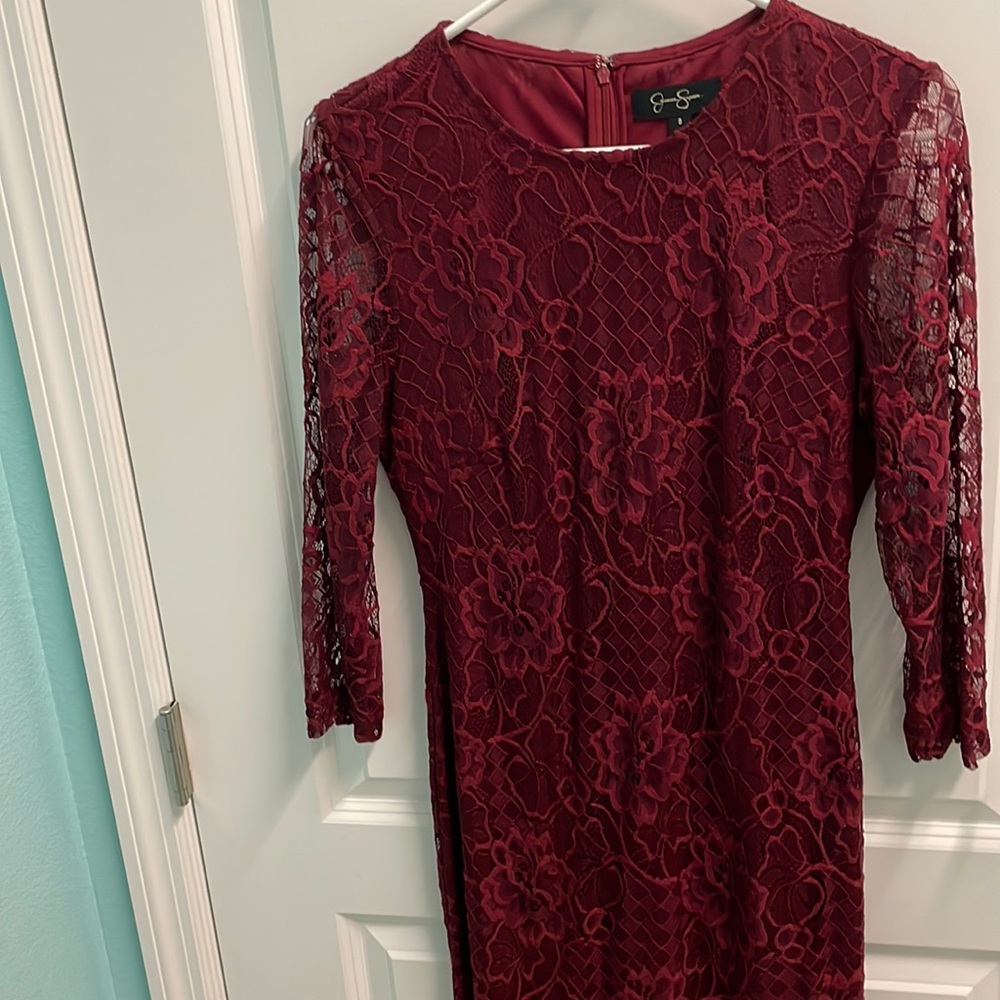 Lace Jessica Simpson maroon long sleeve dress